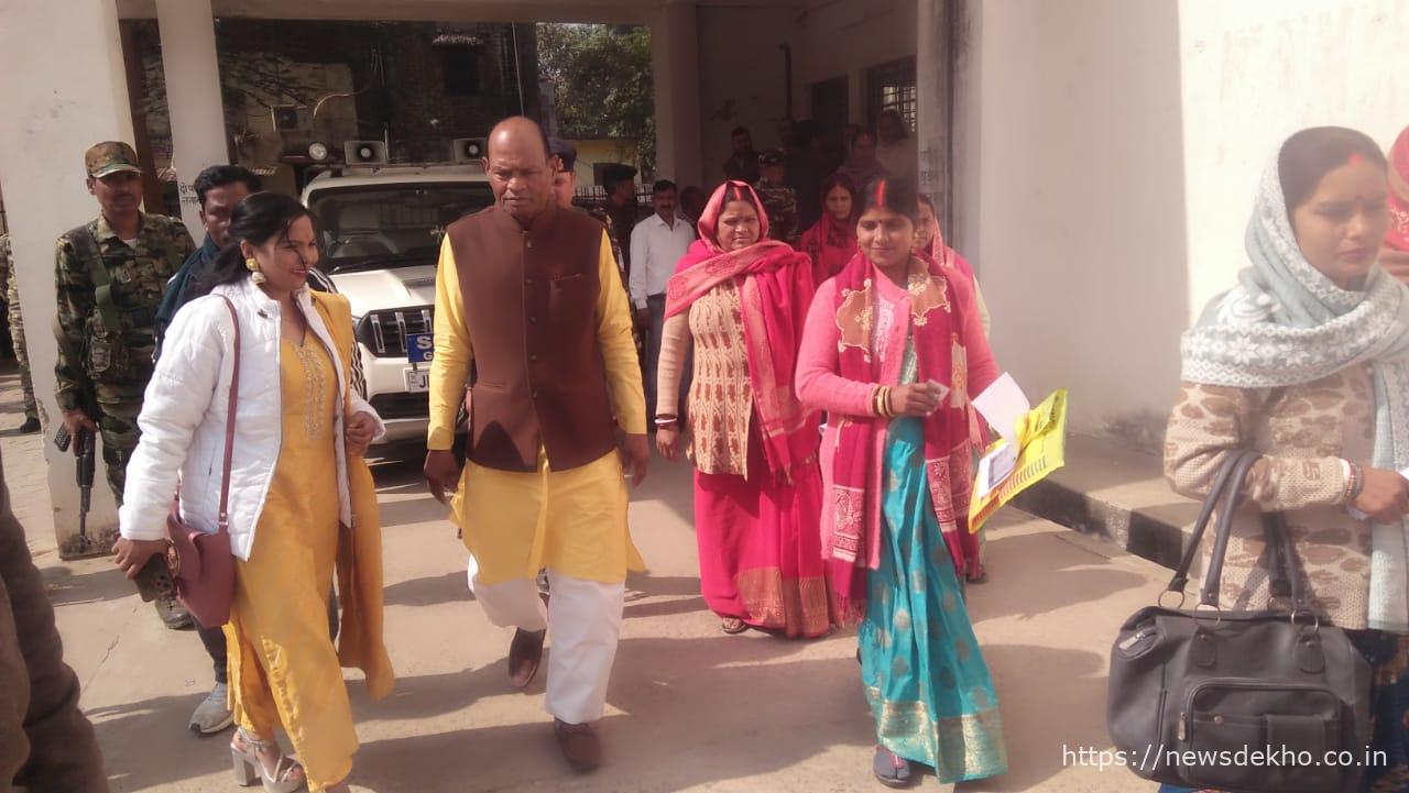 गढ़वा: कांडी प्रखंड प्रमुख के खिलाफ 18-0 से अविश्वास प्रस्ताव पारित, पद से अपदस्थ