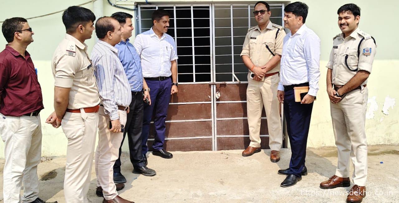 गढ़वा में जय श्री पैलेस सील: देह व्यापार और डुप्लीकेट प्रोडक्ट्स की पैकिंग को लेकर एसडीएम का बड़ा एक्शन