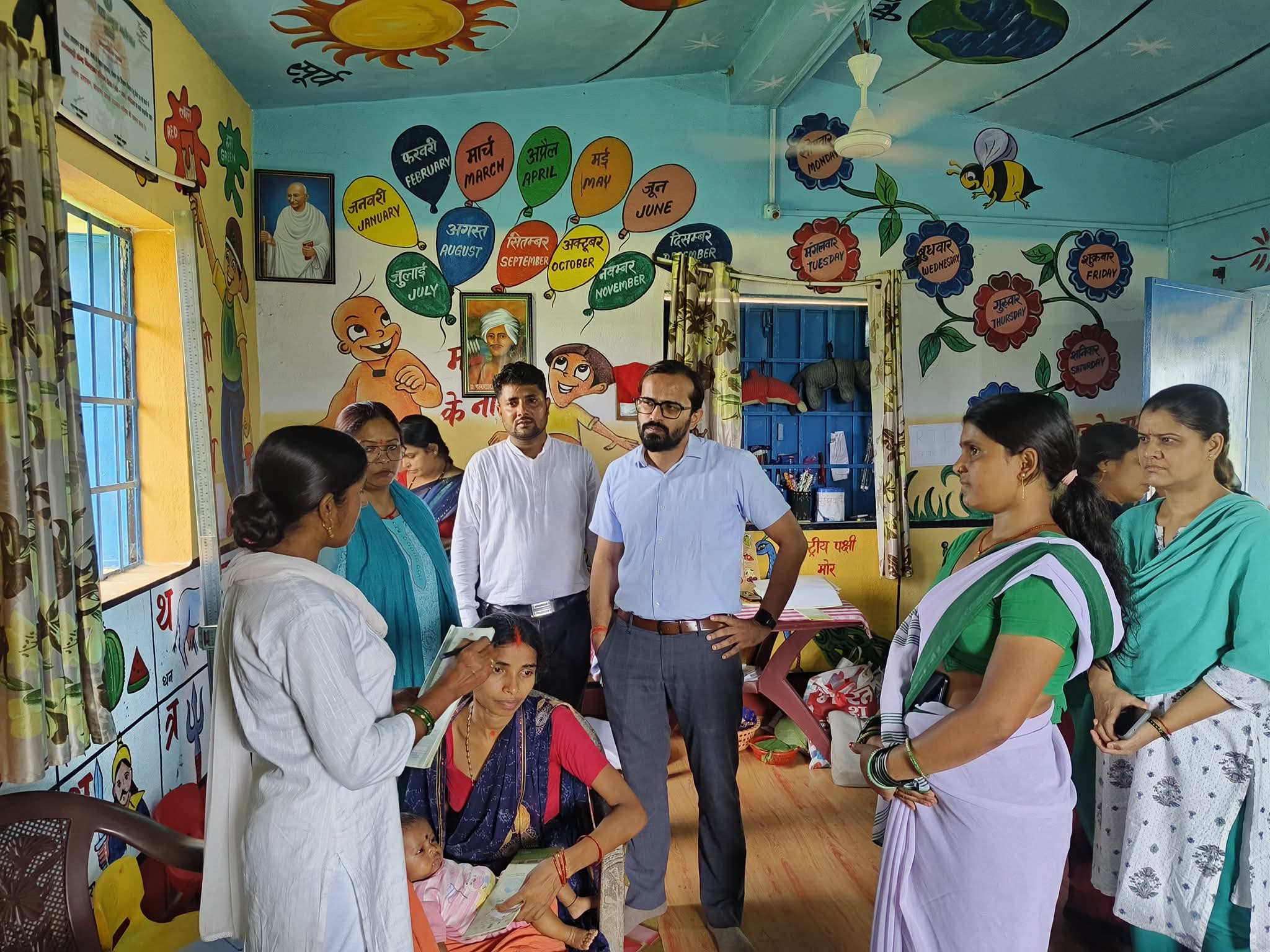 VHSND निरीक्षण में उप विकास आयुक्त ने दी सख्त हिदायतें, पोषण सेवाओं में सुधार की उठी आवाज