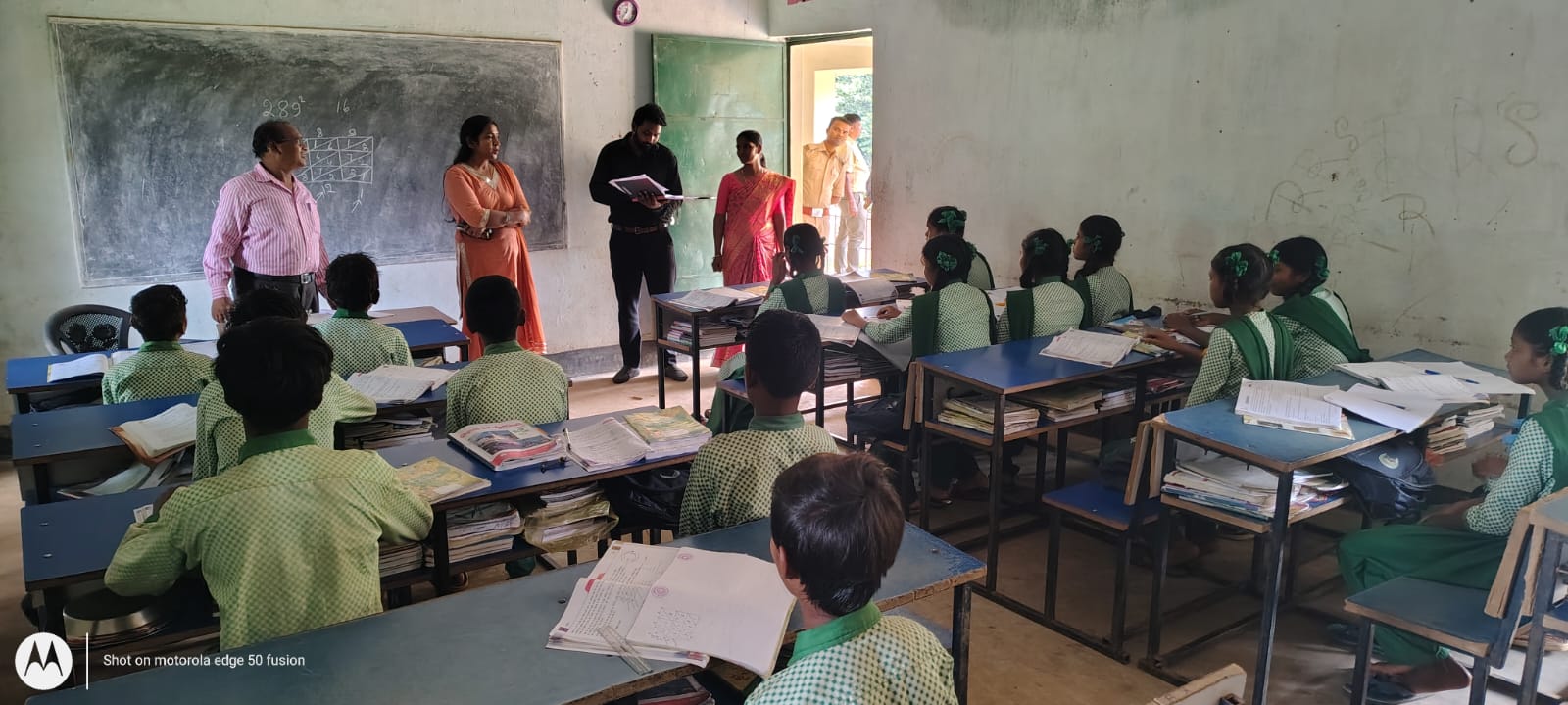 गुमला: खेताली पंचायत में योजनाओं की पड़ताल: SDO पूर्णिमा कुमारी ने दिया सख्त संदेश