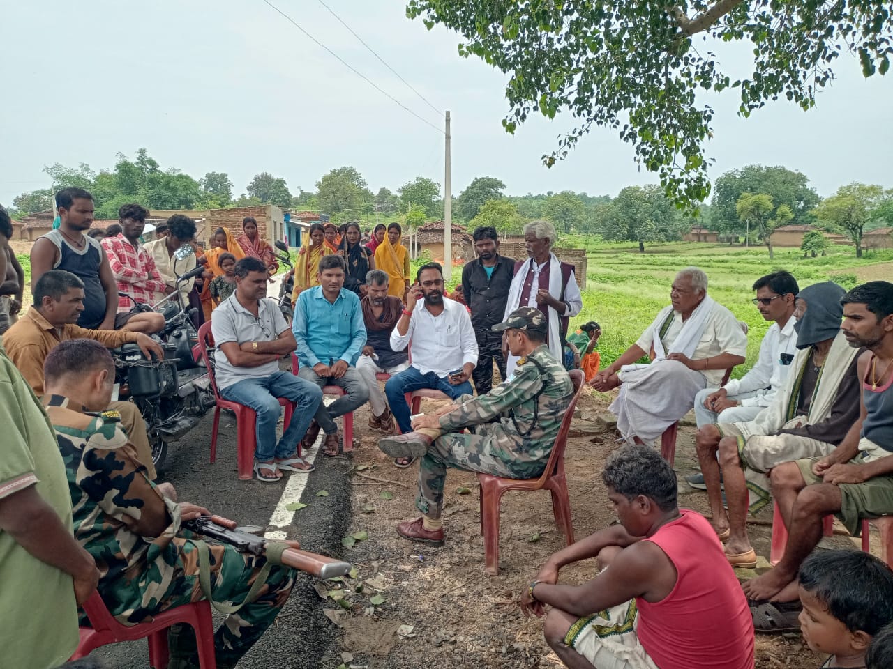 सर्पदंश से दो मासूमों की मौत से मचा कोहराम — जमीन पर सो रहे बच्चों को सांप ने डंसा, मजदूरी के लिए बाहर गए थे परिजन