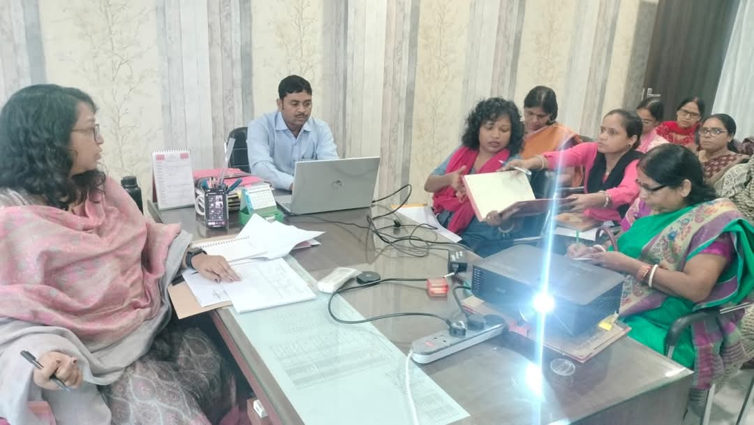 गिरिडीह में महिलाओं-बच्चों की योजनाओं पर फोकस: समाज कल्याण विभाग ने सख्ती से मांगा शत-प्रतिशत क्रियान्वयन