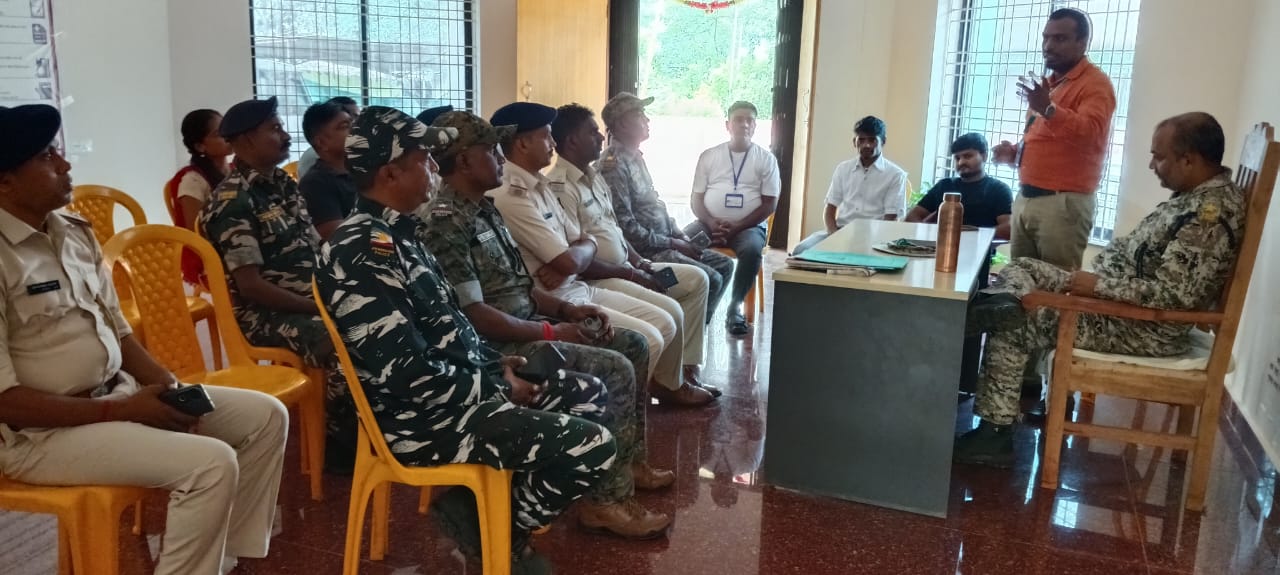 गांव-गांव में मददगार बनेगी गढ़वा पुलिस, हर थाने में First Aid प्रशिक्षण अनिवार्य