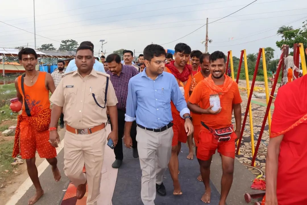 तीसरी सोमवारी पर बासुकीनाथ में सख्त सुरक्षा, उपायुक्त-पुलिस अधीक्षक ने किया रूट लाइन का निरीक्षण