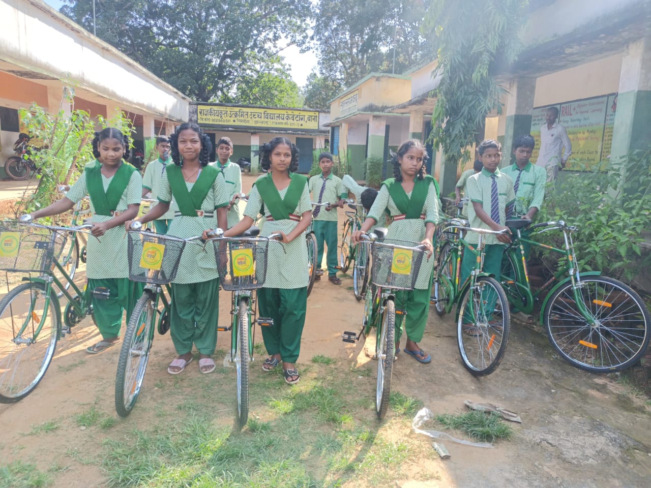 सरिया में टमी यमी रेस्तरां का उद्घाटन, रोजगार और खानपान में मिलेगी सुविधा