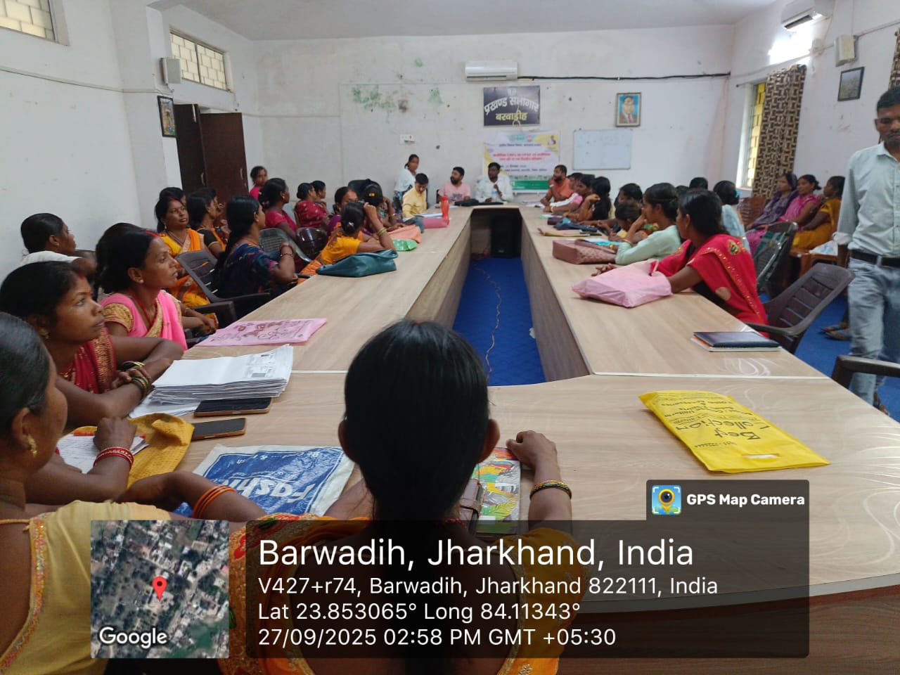 बरवाडीह में VPRP एवं आजीविका प्लान इंट्री पर एक दिवसीय प्रशिक्षण संपन्न