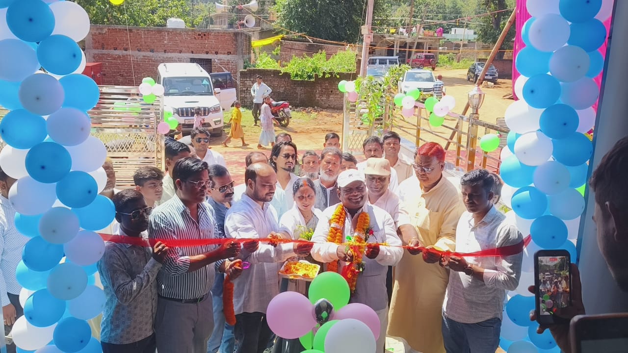बेतला में पर्यटकों के लिए लग्जरी सुविधा: होटल पार्क प्राइम का हुआ भव्य उद्घाटन
