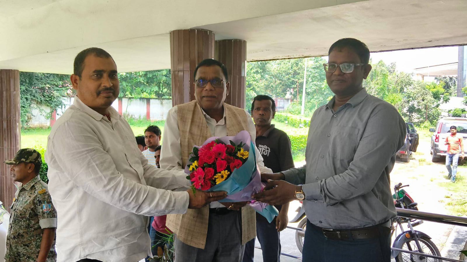 झारखंड विधानसभा की याचिका समिति की अध्ययन यात्रा रामगढ़ से हुई शुरू