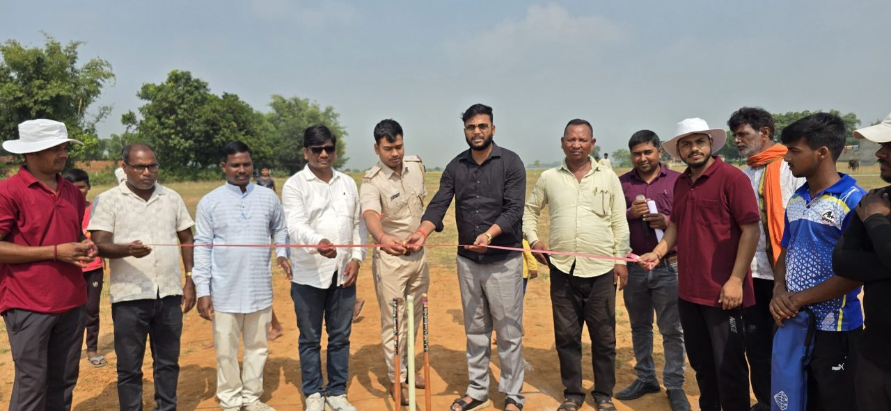 गम्हरिया प्रीमियर लीग सीजन-03 का शुभारंभ खेल भावना और एकता का संदेश लेकर हुआ शुरू