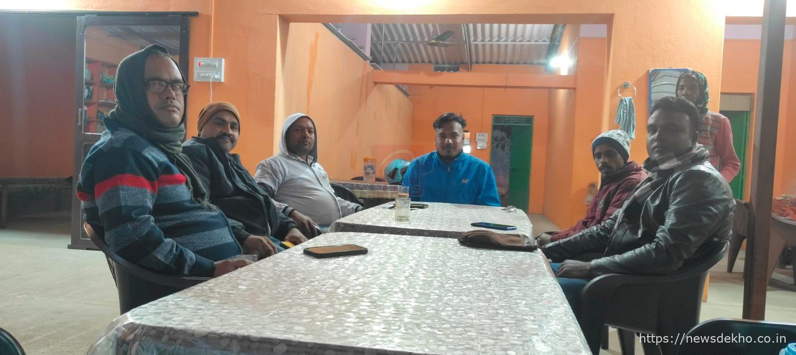 राष्ट्रीय प्रेस दिवस पर चंदवा में पत्रकार हितों पर सारगर्भित परिचर्चा आयोजित