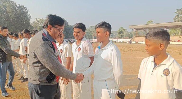 सिमडेगा अंडर-16 क्रिकेट लीग की धमाकेदार शुरुआत, पहले ही दिन स्क्वॉड क्लब ने 1 रन से जीती रोमांचक भिड़ंत