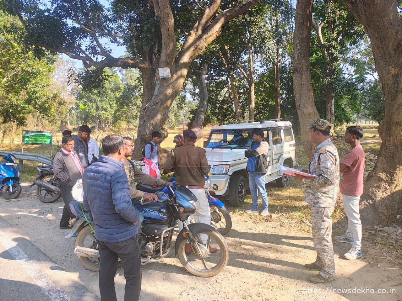 गुमला में सड़क सुरक्षा को लेकर बड़ा अभियान, 68 चालान और 72 हजार जुर्माना