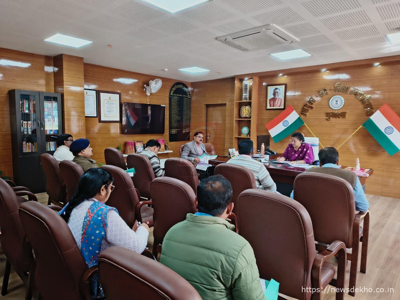 गुमला में जिला पुनर्वास समिति की अहम बैठक में आत्मसमर्पित उग्रवादियों के पुनर्वास लाभों की विस्तृत समीक्षा