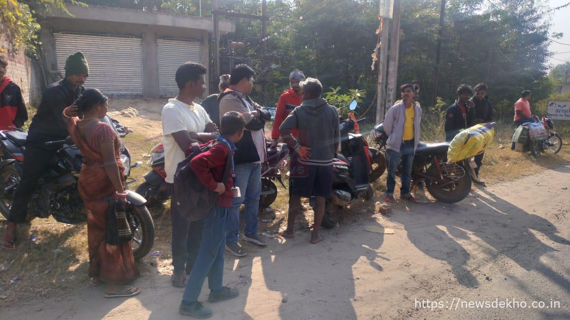 सड़क सुरक्षा अभियान में सख्त कार्रवाई से गुमला में बढ़ी जागरूकता—74 से अधिक चालकों पर जुर्माना