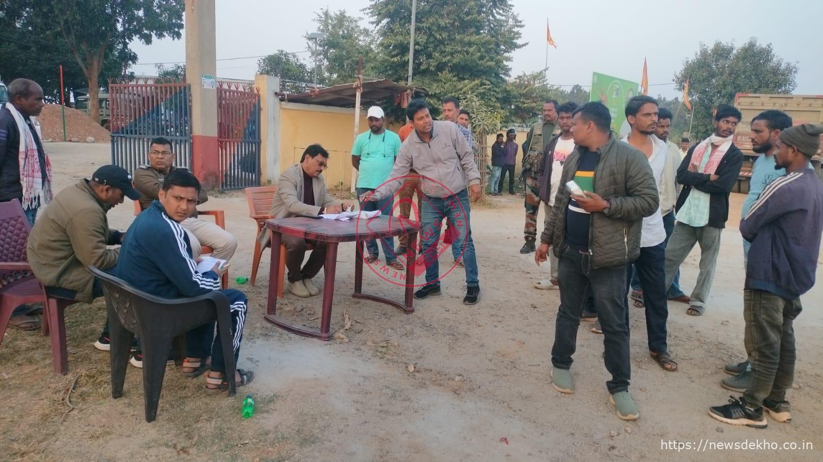 गुमला में सड़क सुरक्षा का महाअभियान: 150 से अधिक चालकों पर कार्रवाई, ₹2.32 लाख का जुर्माना वसूला गया