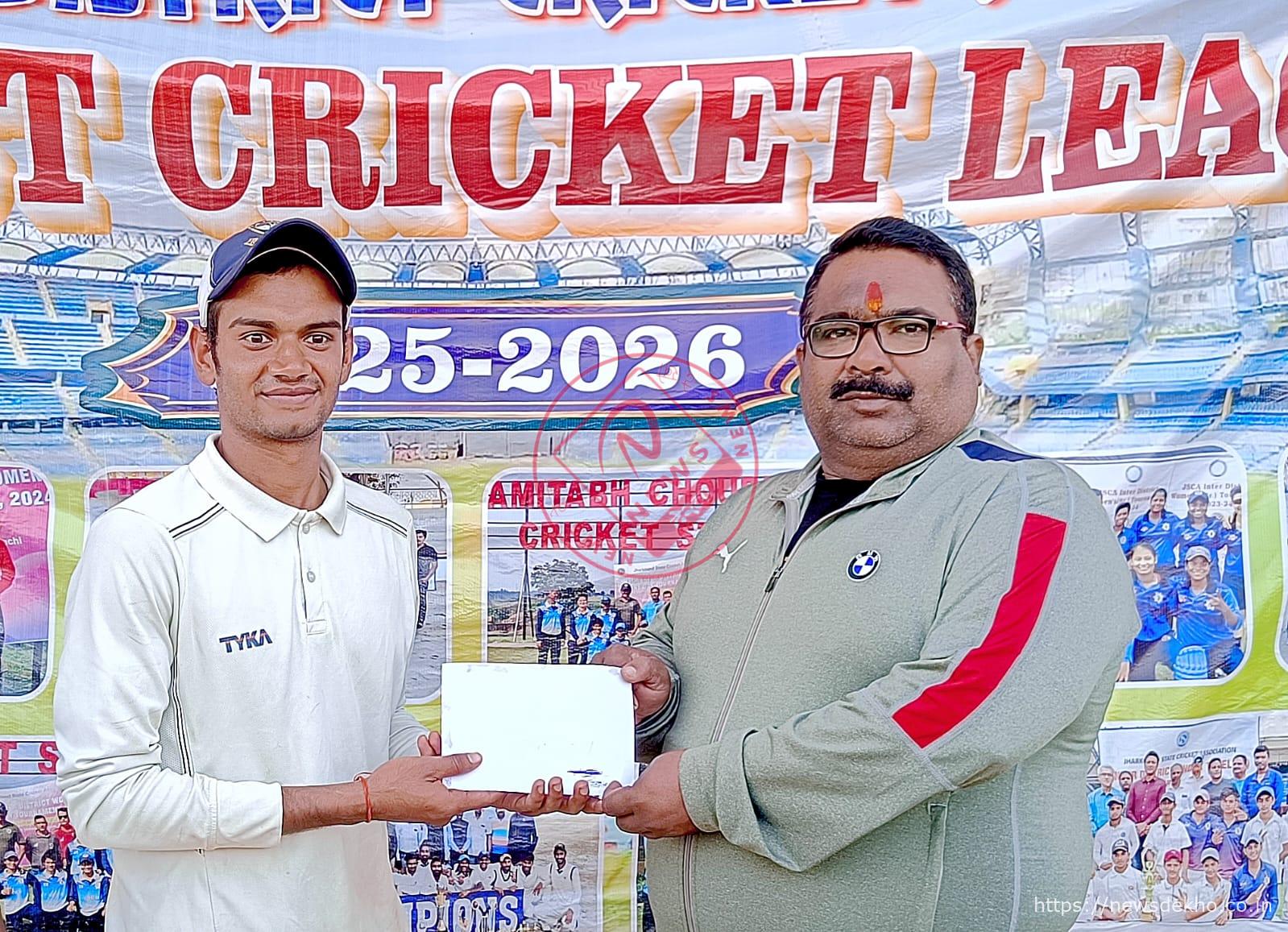 सुपर लीग टूर्नामेंट के आठवें दिन रोमांच चरम पर, सपोर्टिंग और बारूद क्रिकेट क्लब की धमाकेदार जीत