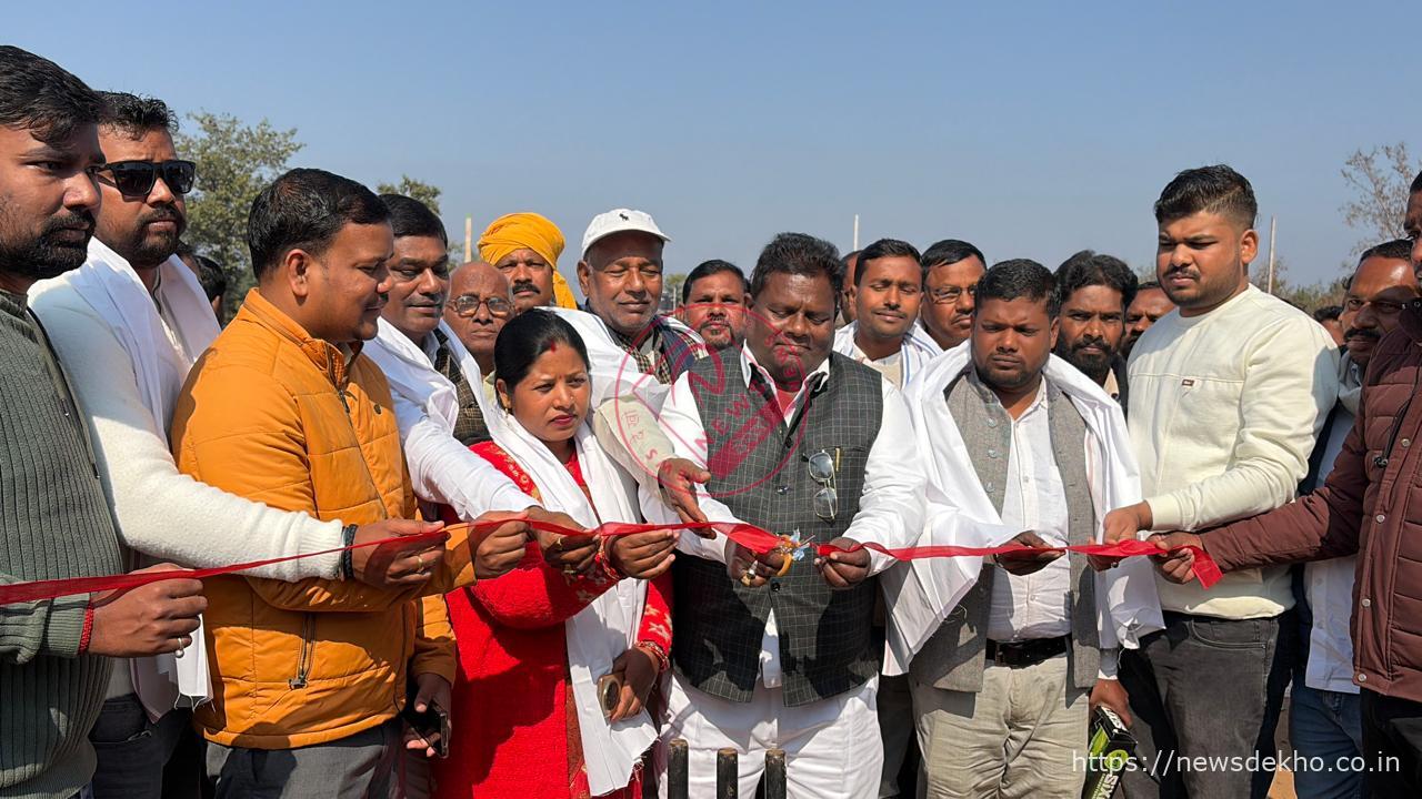 मनिका में कास्को क्रिकेट टूर्नामेंट का उद्घाटन, सतबरवा ने बालक टीम को हराया