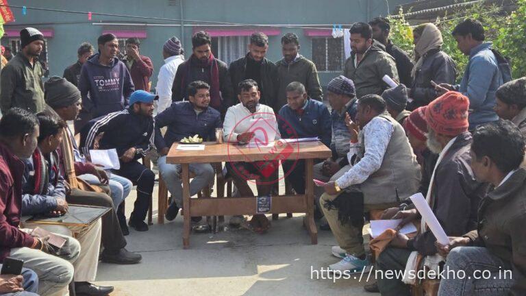 डुमरी विधायक जयराम कुमार महतो ने लगाया जनता दरबार, समस्याओं के त्वरित समाधान के दिए निर्देश