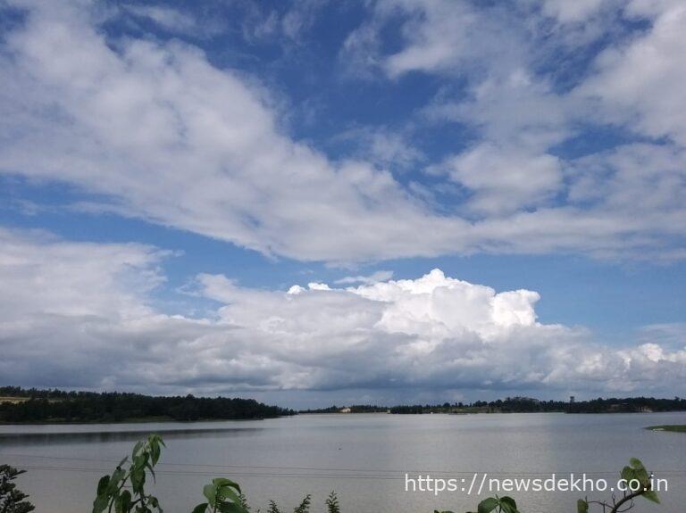 नववर्ष के स्वागत में सैलानियों को लुभा रहा कोलेबिरा डैम, प्रकृति की नीली चादर में सजा पर्यटन स्थल बना पहली पसंद