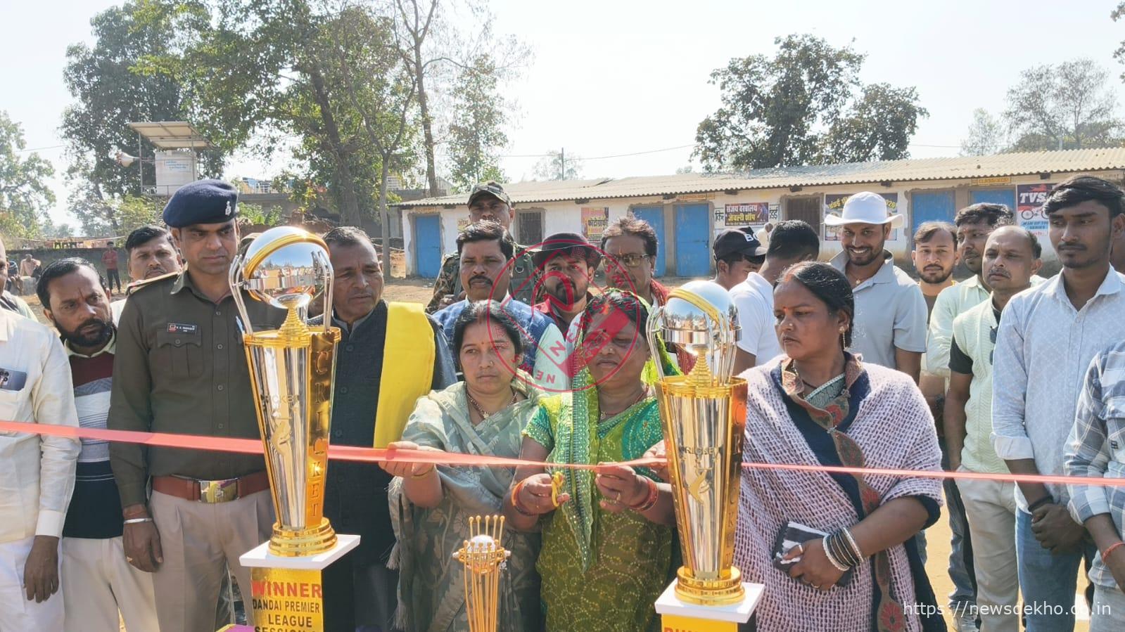 डंडई में क्रिकेट का महाकुंभ: DPL 2026 का भव्य आगाज़, रेंजर साइकिल और नकद इनाम के लिए टीमें आमने–सामने