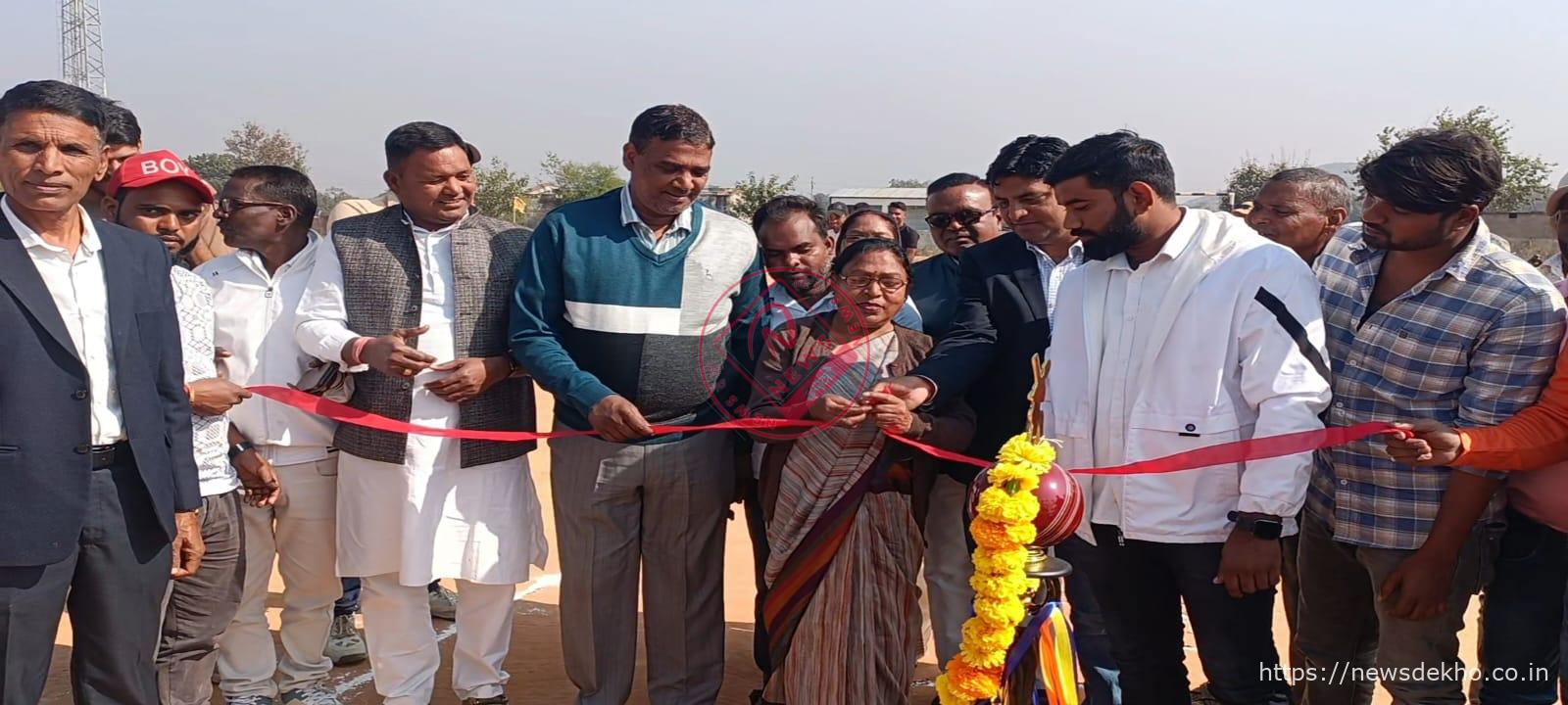 पिपरा प्रखंड में मार्शल क्रिकेट कप का भव्य आयोजन, खेल के माध्यम से युवाओं को मिला अनुशासन और नेतृत्व का संदेश