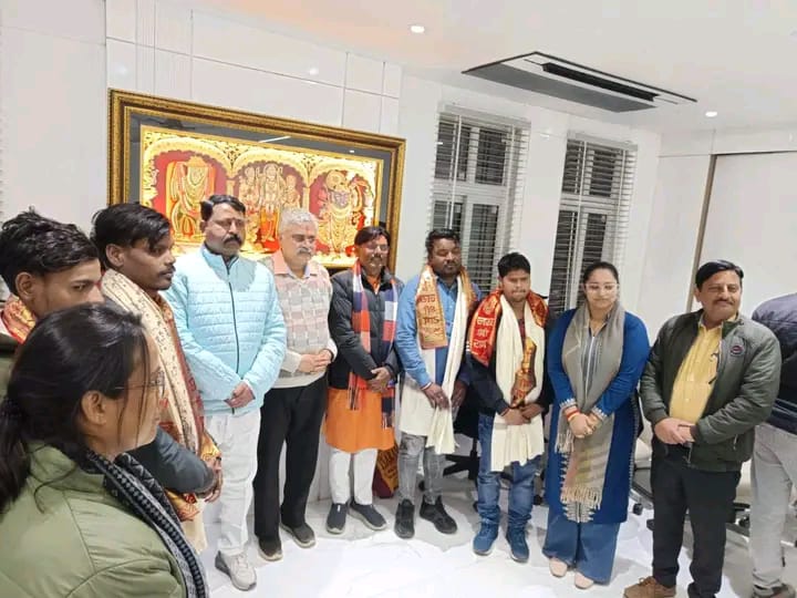 बजरंग दल रामगढ़ के वीर बजरंगियों का सम्मान, अंश–अंशिका को सकुशल ढूंढ निकालने पर हुआ अभिनंदन