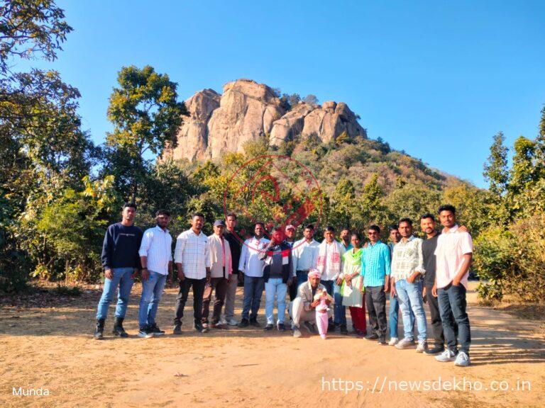 पूरे भारत से आए मुंडा समाज के प्रतिनिधियों ने किया मैकलुस्कीगंज का ऐतिहासिक भ्रमण, सांस्कृतिक विरासत से हुए रूबरू