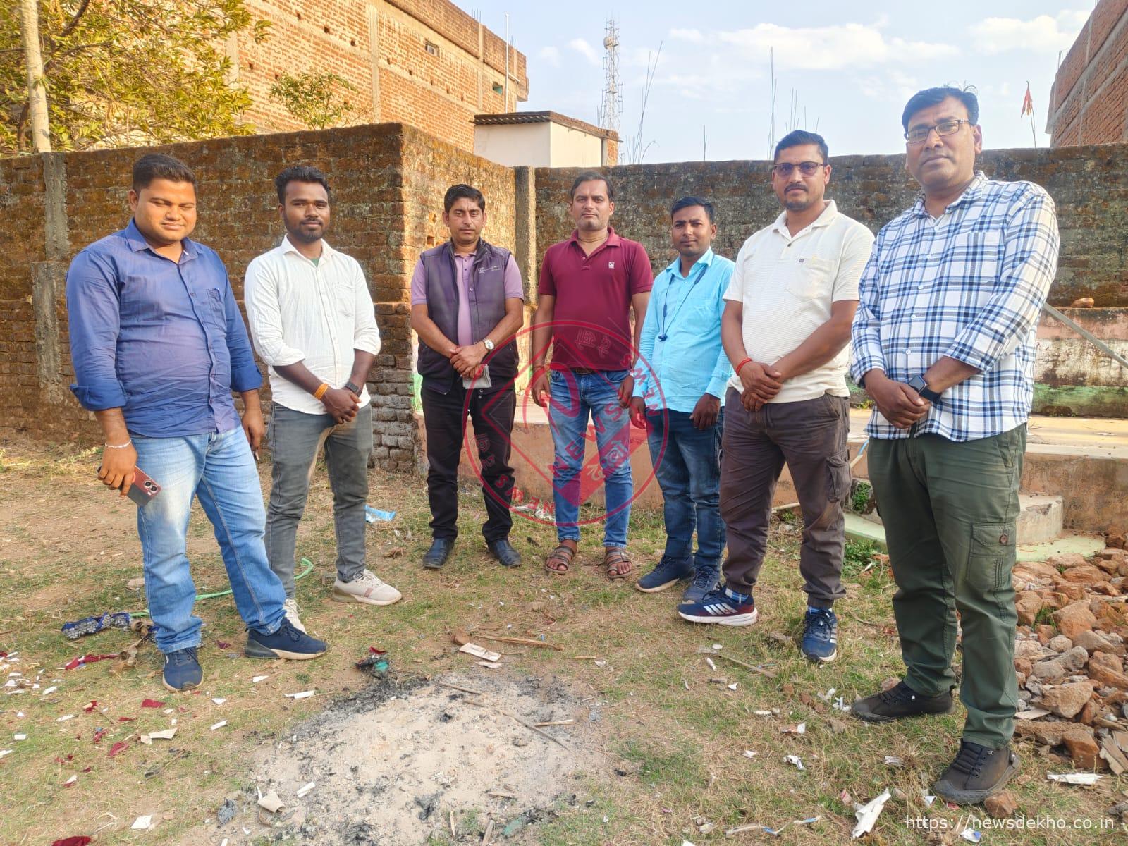 लावालौंग में जेई के खिलाफ पत्रकारों का विरोध तेज, अभद्र व्यवहार के आरोप पर निष्पक्ष जांच और कार्रवाई की मांग