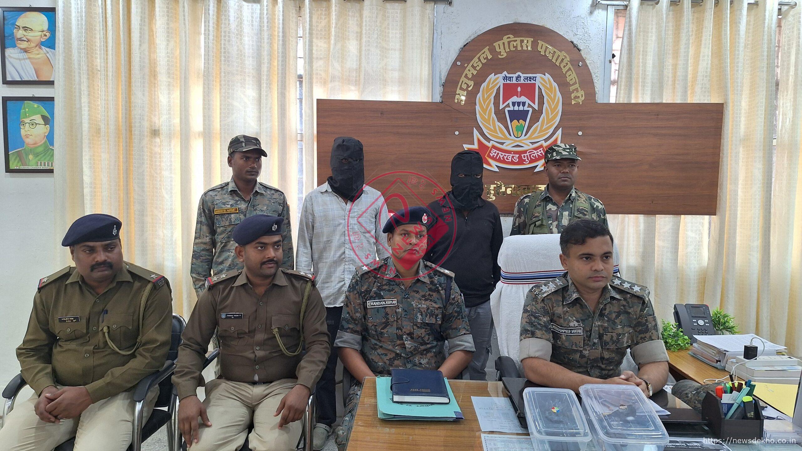 हुसैनाबाद में गुप्त सूचना पर बड़ी कार्रवाई, अवैध हथियार के साथ दो युवक गिरफ्तार, आर्म्स एक्ट में जेल भेजे गए