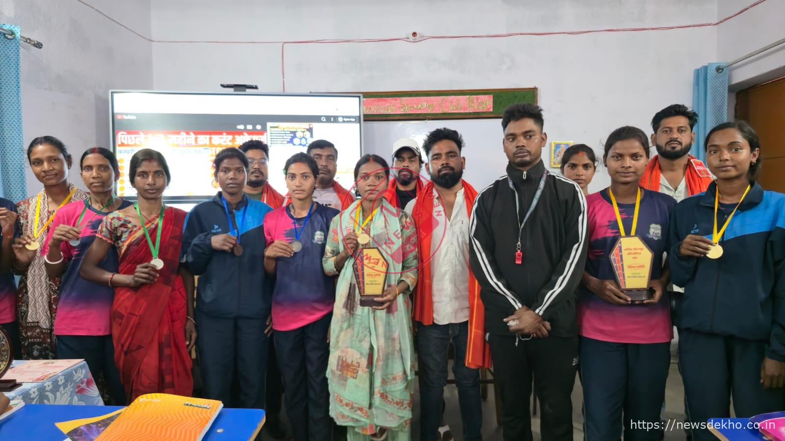 राय में महिला दिवस पर 1600 मीटर दौड़ प्रतियोगिता में युवतियों ने दिखाई दमदार प्रतिभा