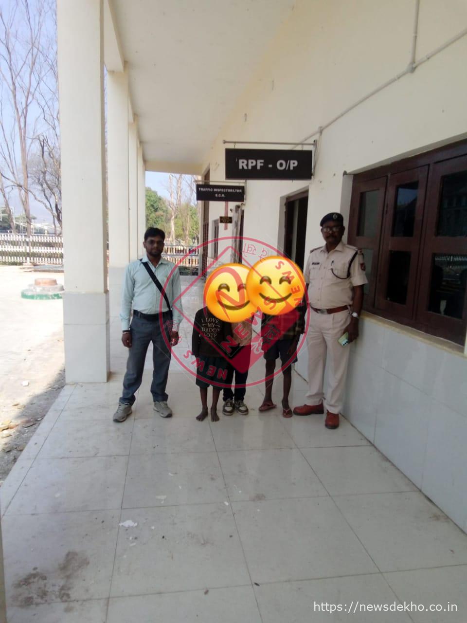 बिरहोर कॉलोनी के लापता तीन नाबालिग लातेहार में सुरक्षित मिले पुलिस और संस्था के प्रयास से परिवार में लौटी खुशी