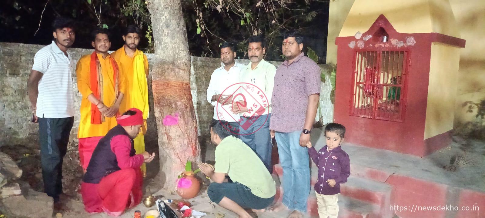 बेल बरन अनुष्ठान के साथ मैकलुस्कीगंज में वासंती नवरात्र का भव्य आगाज मां कात्यायनी की आराधना से भक्तिमय हुआ माहौल