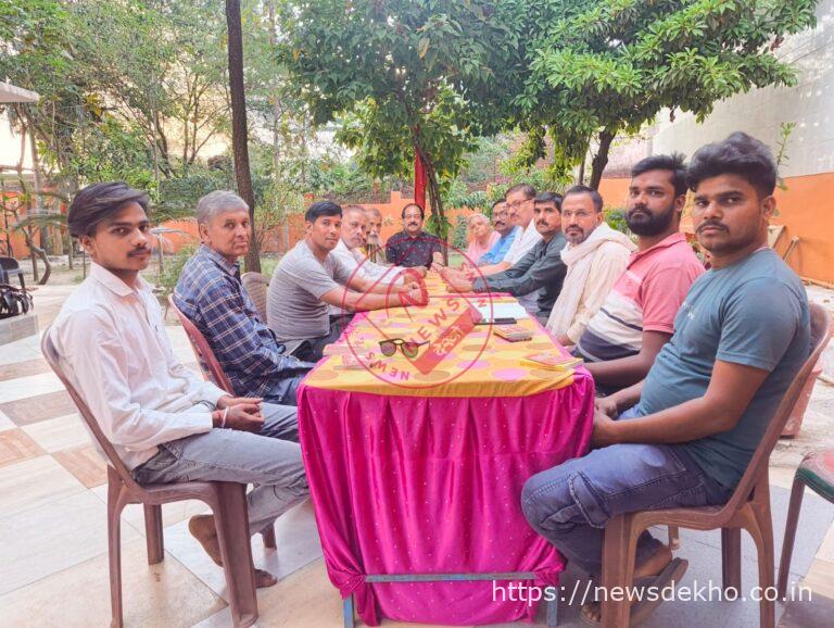 तीसीबार के विश्वनाथ मंदिर में नई कमेटी का गठन, 21वीं वर्षगांठ को भव्य बनाने की तैयारी तेज