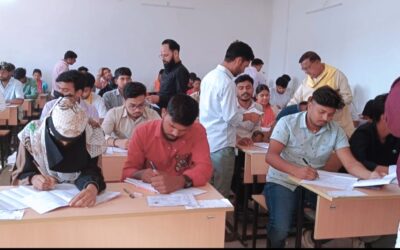 हुसैनाबाद डिग्री कॉलेज में स्नातक सेमेस्टर फोर गणित परीक्षा शांतिपूर्ण संपन्न, कदाचार पर सख्त निगरानी