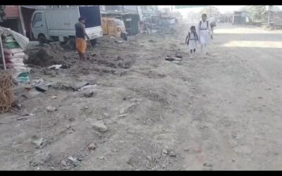 जपला-छतरपुर मुख्य मार्ग की हालत बदहाल, पाइपलाइन कार्य से सड़क पर धूल और खतरा बढ़ा
