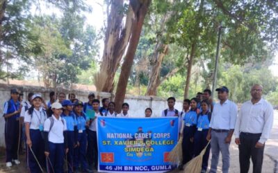 सिमडेगा में NCC कैडेट्स का स्वच्छता अभियान, अंबेडकर चौक की सफाई कर दिया जागरूकता संदेश