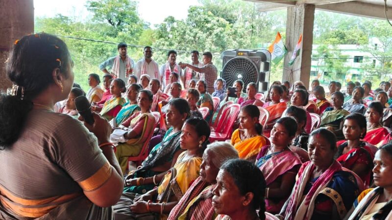 पश्चिमी सिंहभूम में महिला कांग्रेस की ऐतिहासिक बैठक, रमा खलखो के नेतृत्व में नई राजनीतिक चेतना की शुरुआत
