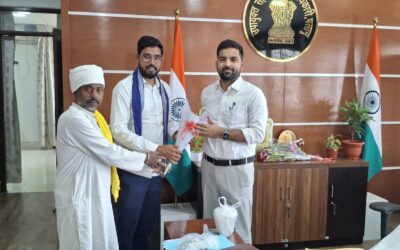 पलामू में जमीन विवाद पर बढ़ी सियासी हलचल, अजय सिंह चेरो ने उपायुक्त से मिलकर उठाई गरीबों की परेशानी