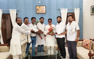 पलामू परिषदन भवन में कांग्रेस नेताओं ने किया कांके विधायक सुरेश बैठा का भव्य स्वागत