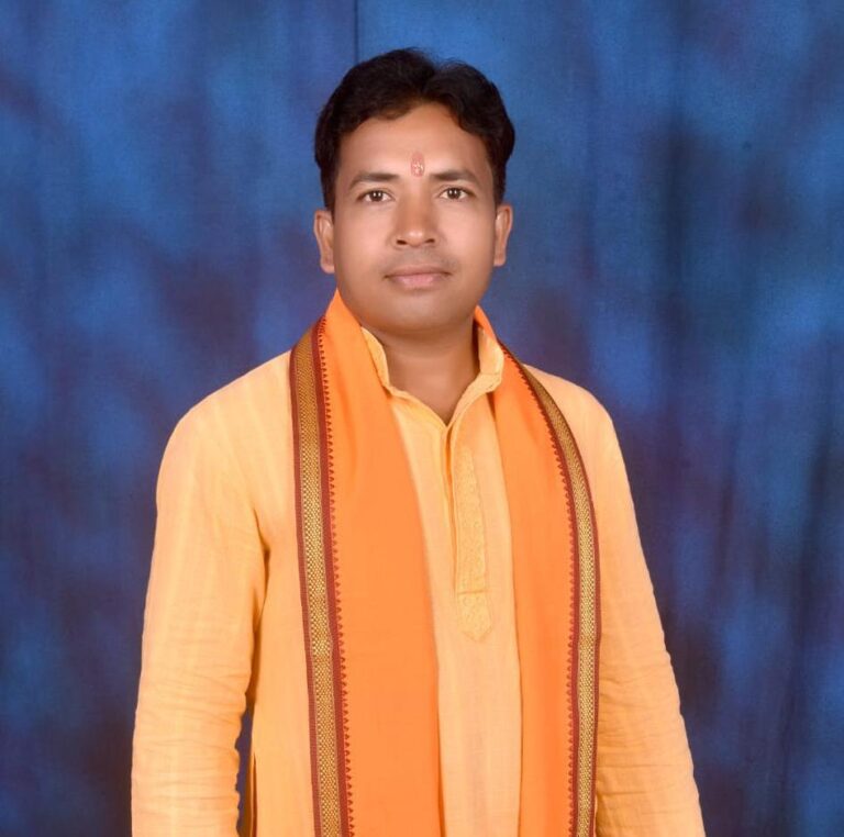 लोहरदगा में गंगा दशहरा महोत्सव को लेकर बढ़ा उत्साह, सचिन कुमार साहू ने श्रद्धालुओं से की शामिल होने की अपील