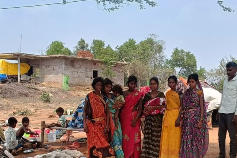 गढ़वा के खेरवार टोला में इलाज के अभाव में बुजुर्ग महिला की मौत: व्यवस्था पर उठे सवाल