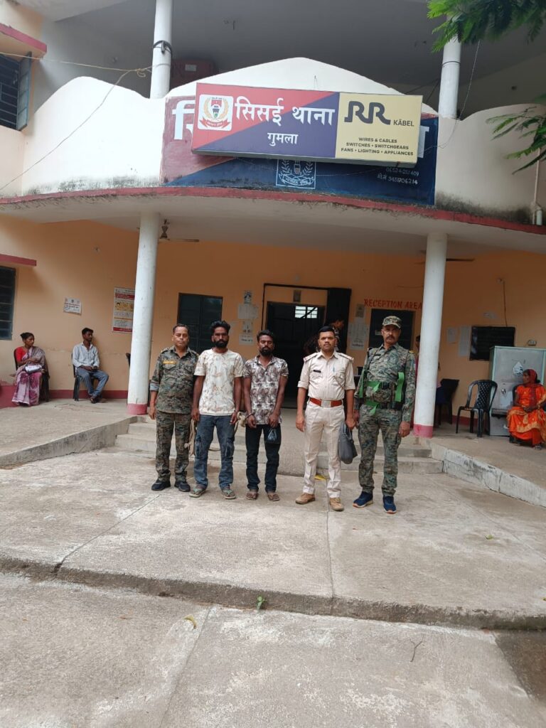 सिसई पुलिस ने बंद मकान में चोरी करने वाले दो आरोपियों को गिरफ्तार कर भेजा जेल